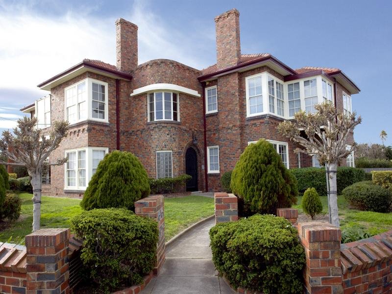 1/104 Esplanade, Williamstown, Vic 3016 Property Details