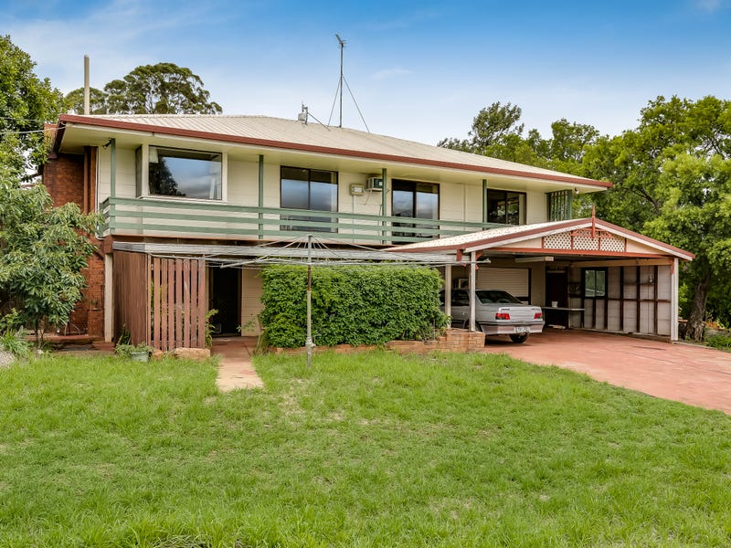 915 Rosevale Street, Darling Heights, QLD 4350