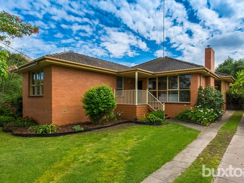 2A Fairmont Road, Newtown, Vic 3220 Property Details