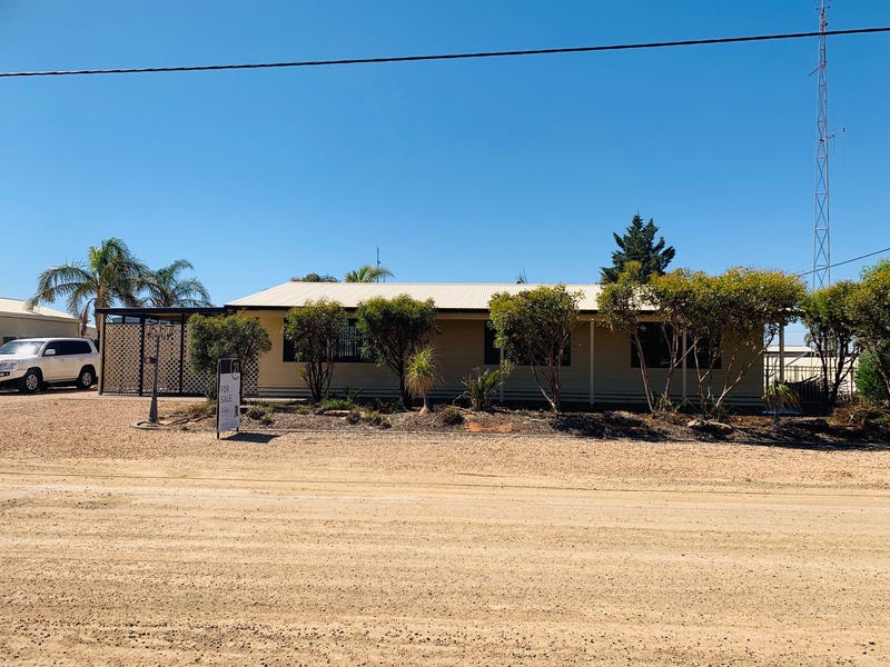 29 Moonta Road, Moonta Bay, SA 5558