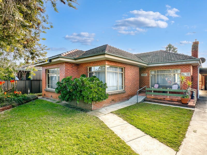 18 O'Leary Street, Wangaratta, Vic 3677 Property Details