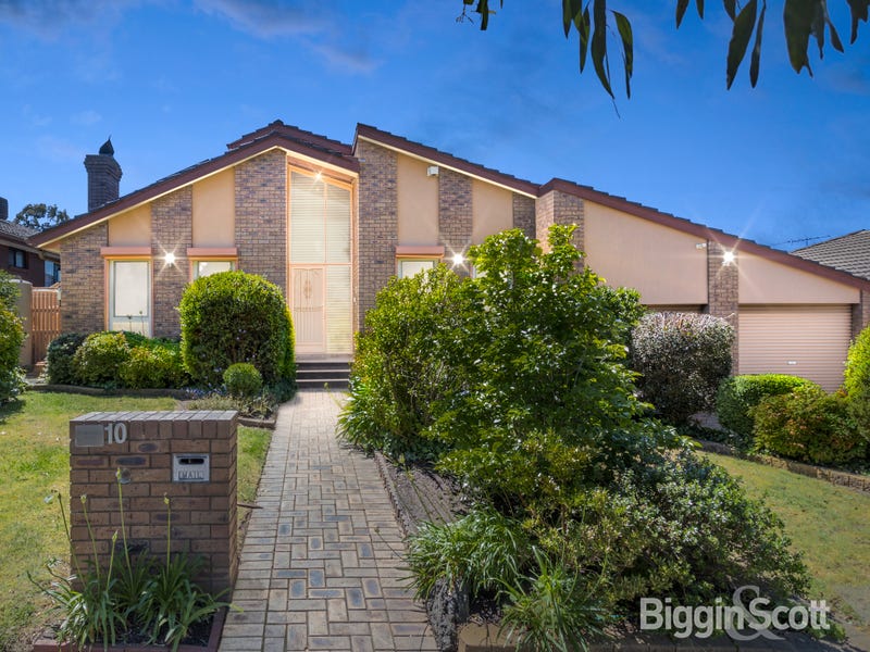 10 Whalley Drive, Wheelers Hill, Vic 3150