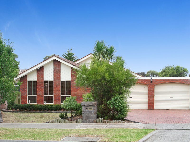 1 Laverock Court, Taylors Lakes, VIC 3038