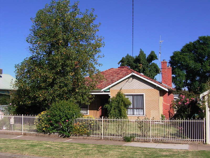 24 Dunrobin Street, Shepparton, VIC 3630