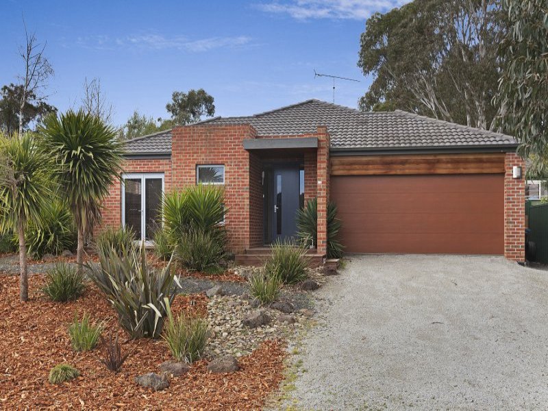 63 Rail Street, Wandong, Vic 3758 Property Details