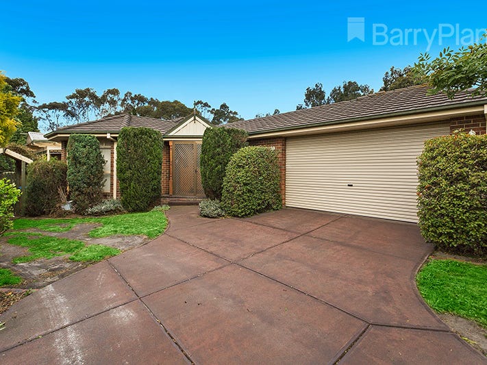 102 Earlsfield Drive, Berwick, Vic 3806 - Property Details