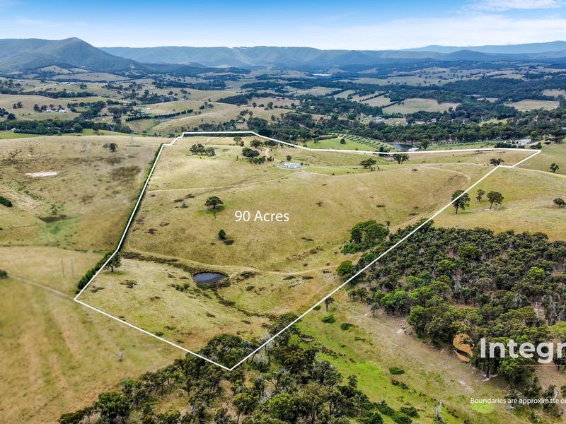 991 Arthurs Creek Road, Arthurs Creek, VIC 3099