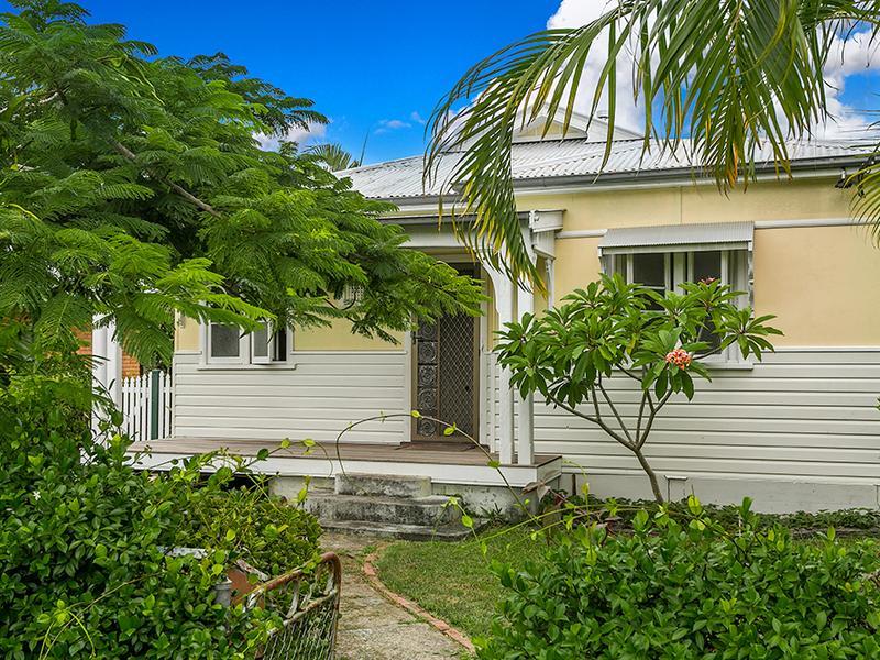 111 Stuart Street, Mullumbimby, NSW 2482 Property Details