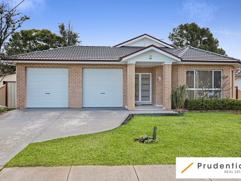 85 Pembroke Road, Minto, NSW 2566