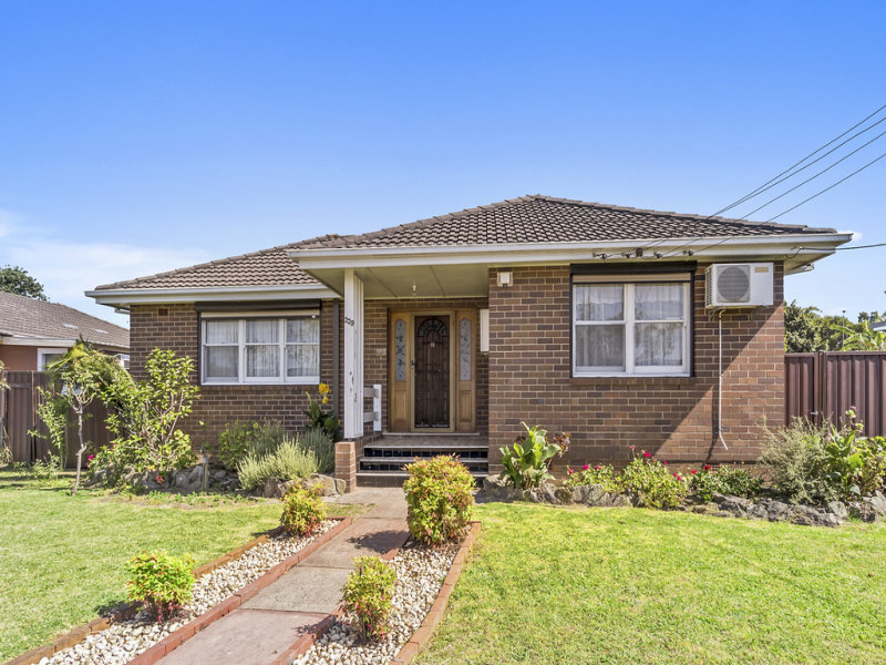 229 Hoxton Park Rd, Cartwright, NSW 2168 Property Details