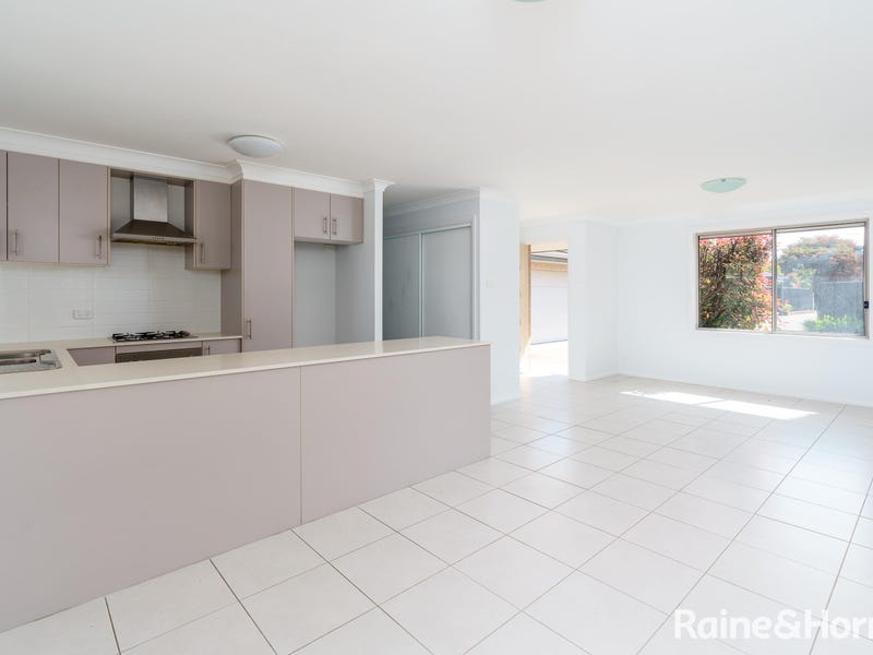 2/95A Jubilee Road, Elermore Vale, NSW 2287