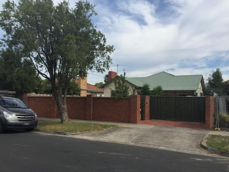 17 Clements Street, Bentleigh East, VIC 3165