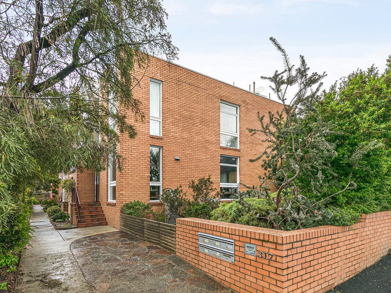 4/317 Barkers Road, Kew, Vic 3101 Property Details