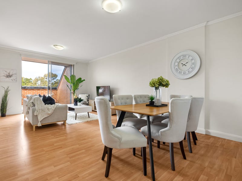 72/10 b Street, Croydon, NSW 2132 Property Details