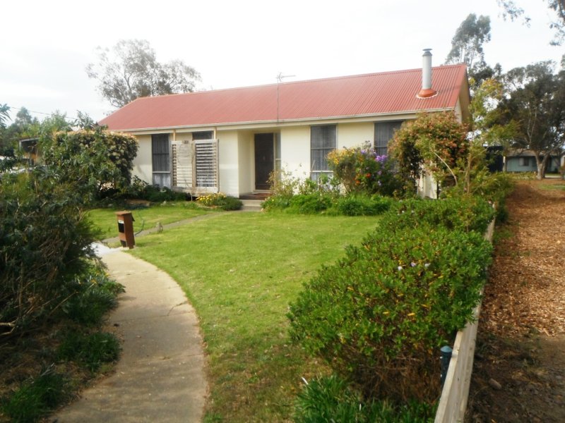 Property 114802595, Heyfield, Vic 3858 Property Details