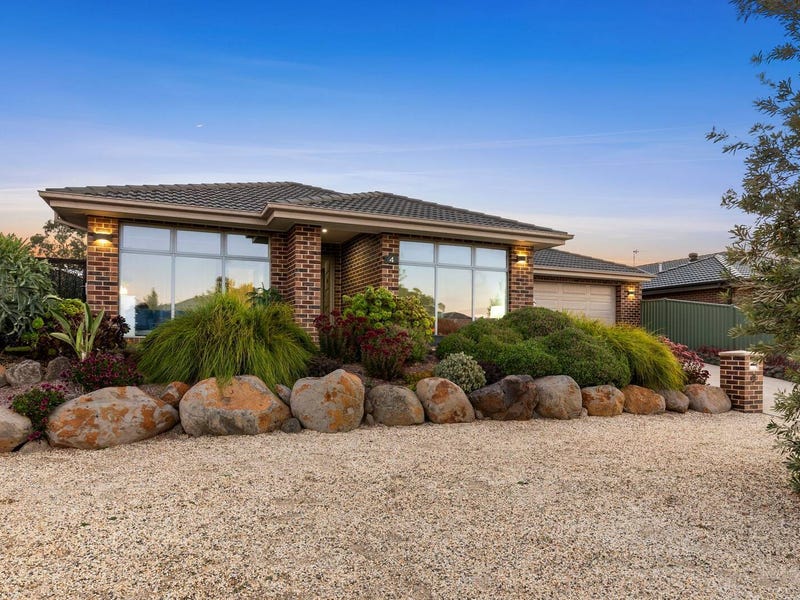 4 Caviar Court, Miners Rest, Vic 3352 House for Sale