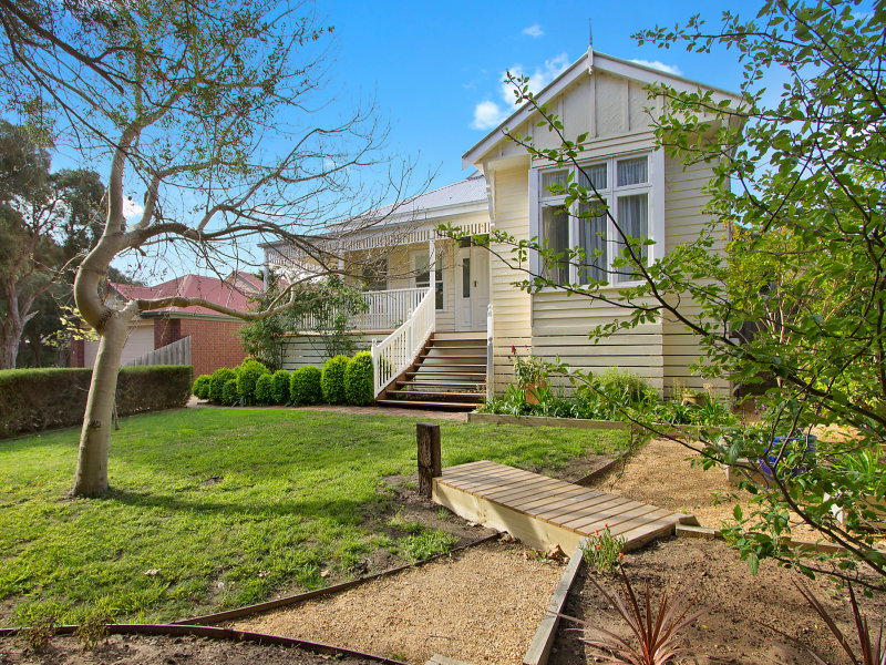 2 Edgar Street, Rye, Vic 3941 Property Details