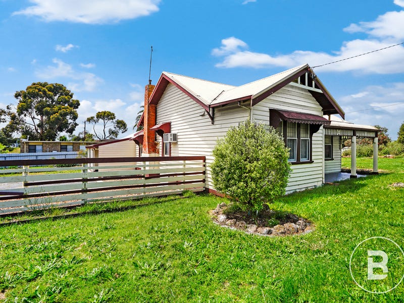 4 Acacia Avenue, Ararat, Vic 3377 House for Sale