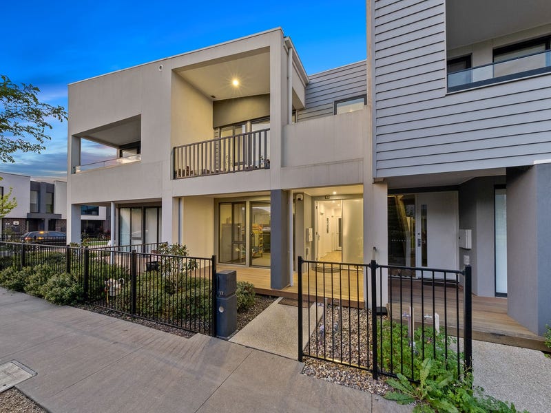 17 Johanna Way, Lyndhurst, Vic 3975 Property Details