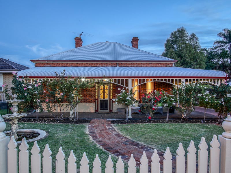 15 HELENA STREET, Guildford, WA 6055 Property Details