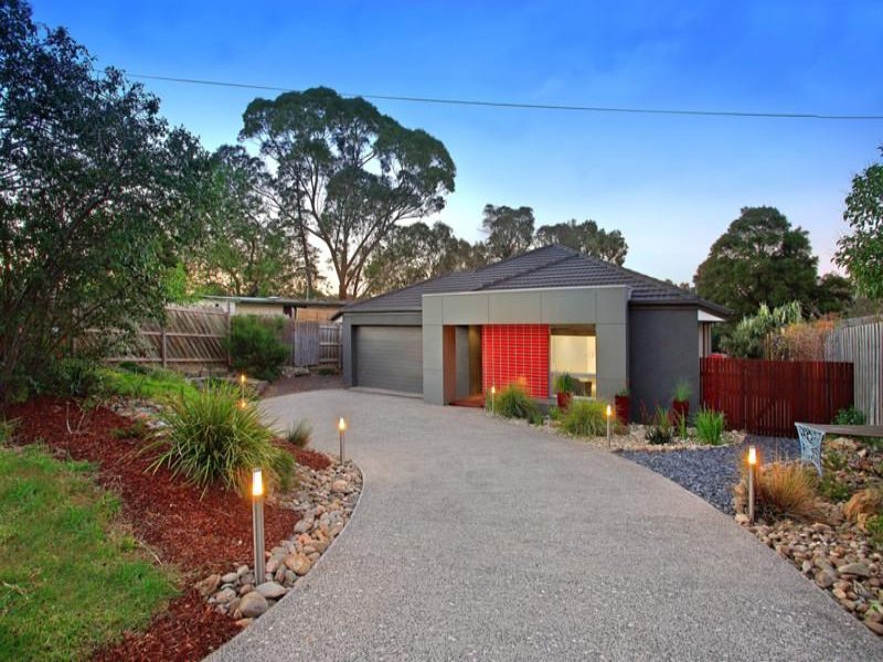 5 Ely Street, Eltham, Vic 3095 Property Details