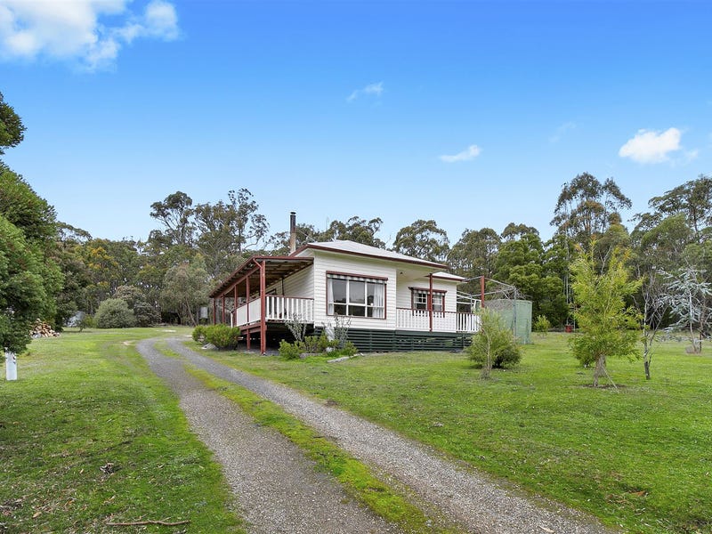 75 Monks Road, Ross Creek, VIC 3351