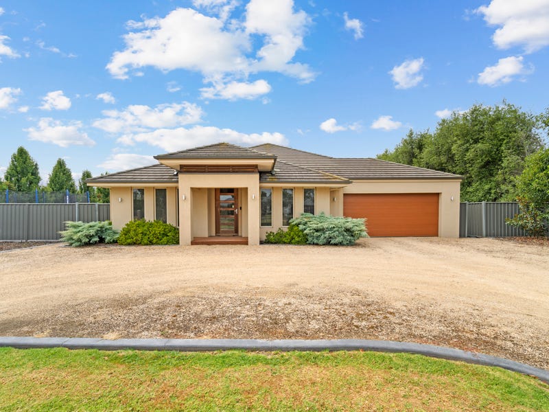1 Millicent Court, Sale, Vic 3850 Property Details