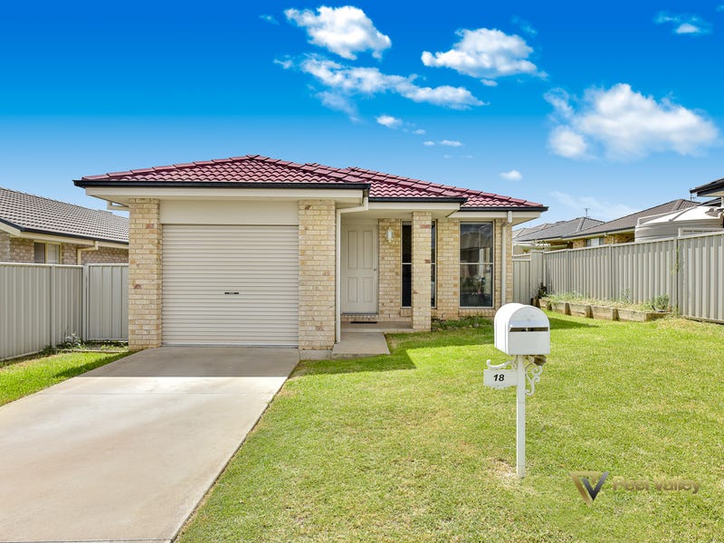 18 Orley Drive Oxley Vale, Tamworth, NSW 2340 Property Details