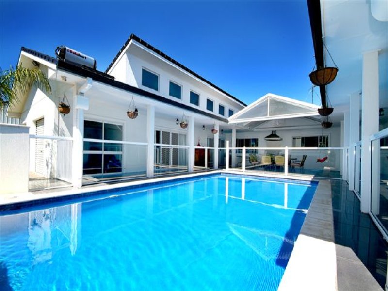 8 Harvey Road, Glenvale, Qld 4350 Property Details