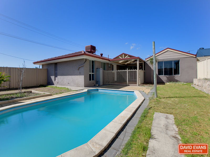 19 Townsend Road, Rockingham, WA 6168 Property Details