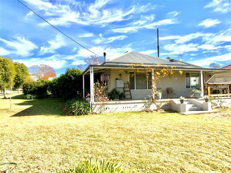 85 Ferry Street, Forbes, NSW 2871 Property Details