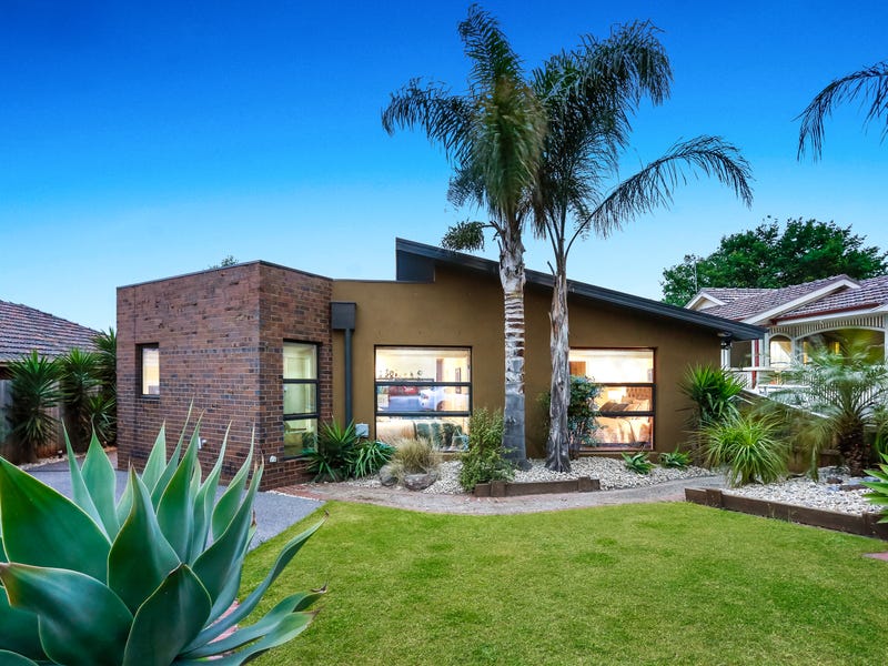 346 Street, Strathmore Heights, VIC 3041