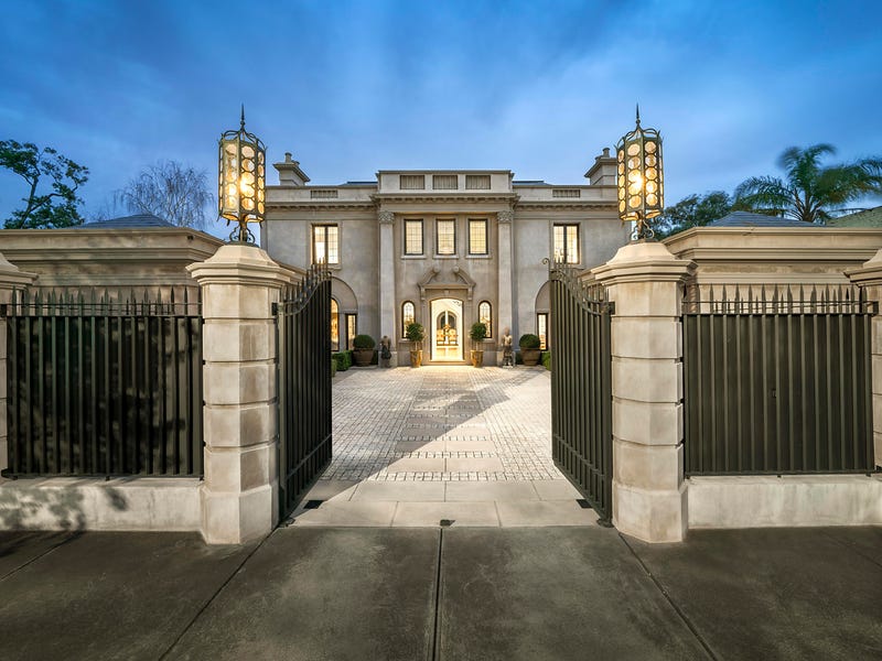 172 Kooyong Road, Toorak, Vic 3142 Property Details