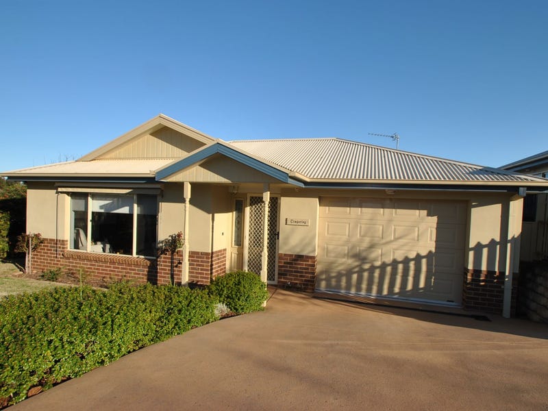 32/17 MACDONALD STREET, Leongatha, Vic 3953 Property Details