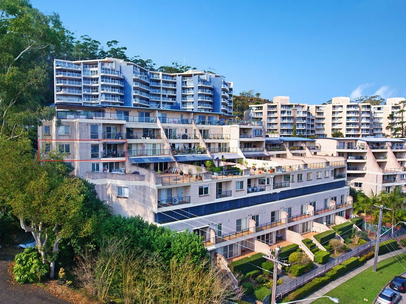 18/92 John Whiteway Drive, Gosford, NSW 2250 Property Details