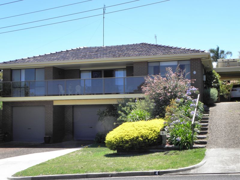 4 Lakeview Drive, Lakes Entrance, VIC 3909