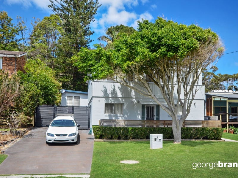 9 Oceano Street, Copacabana, NSW 2251 House for Rent