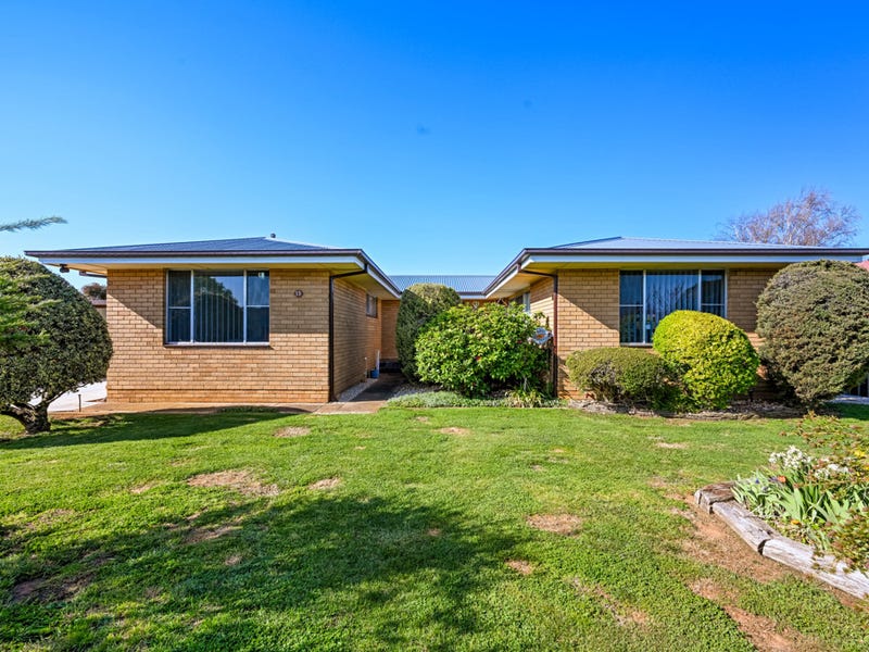 13 Stirling Place, Blayney, NSW 2799 Property Details