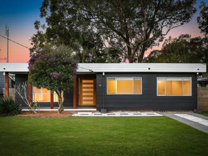 19 Kauai Avenue Chittaway Bay Nsw 2261