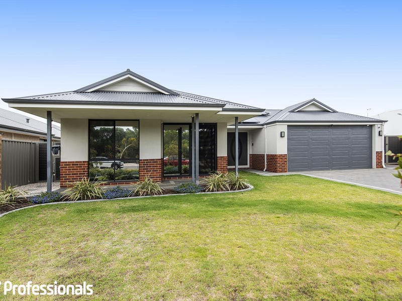 Houses for Sale in Byford, WA 6122