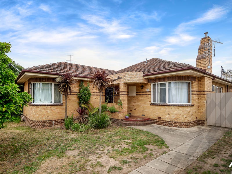 45 Peace Avenue, Warragul, VIC 3820