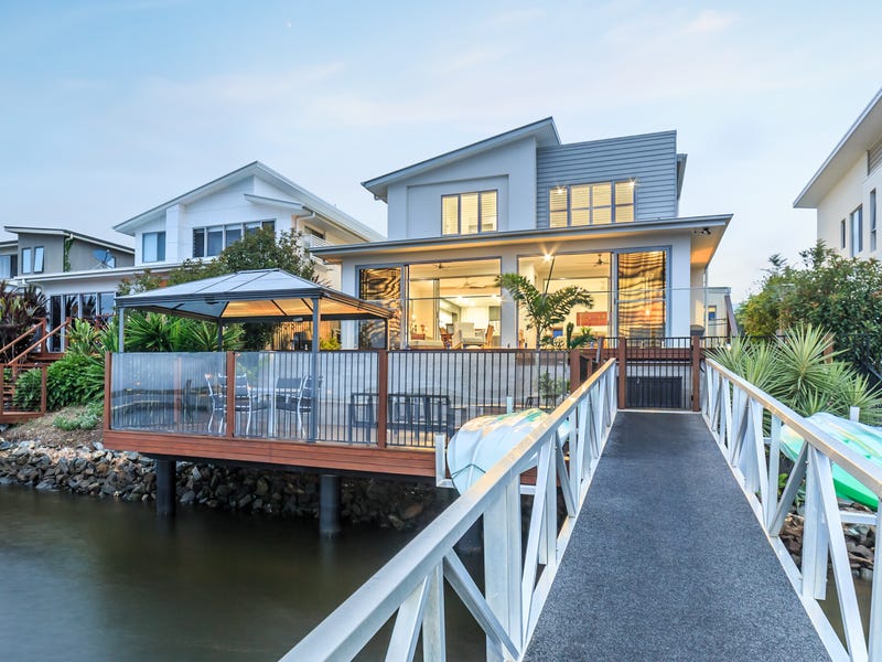 75 Cova Boulevard, Hope Island, QLD 4212