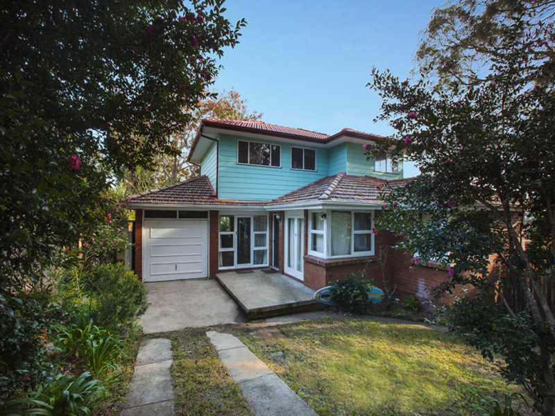 1 Langdale Place, Wheeler Heights, NSW 2097