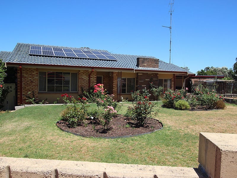 9 Hesse Street, Waroona, WA 6215
