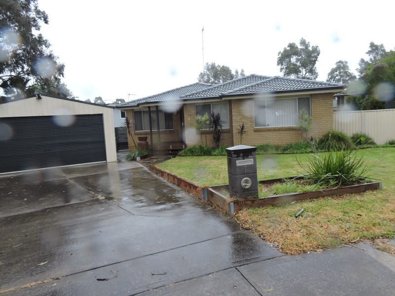 7 Cowper Circle, Quakers Hill, NSW 2763