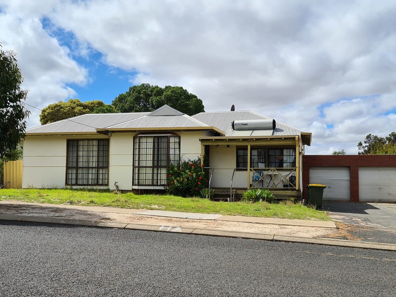 18 Braeside Road, Katanning, WA 6317 House for Sale