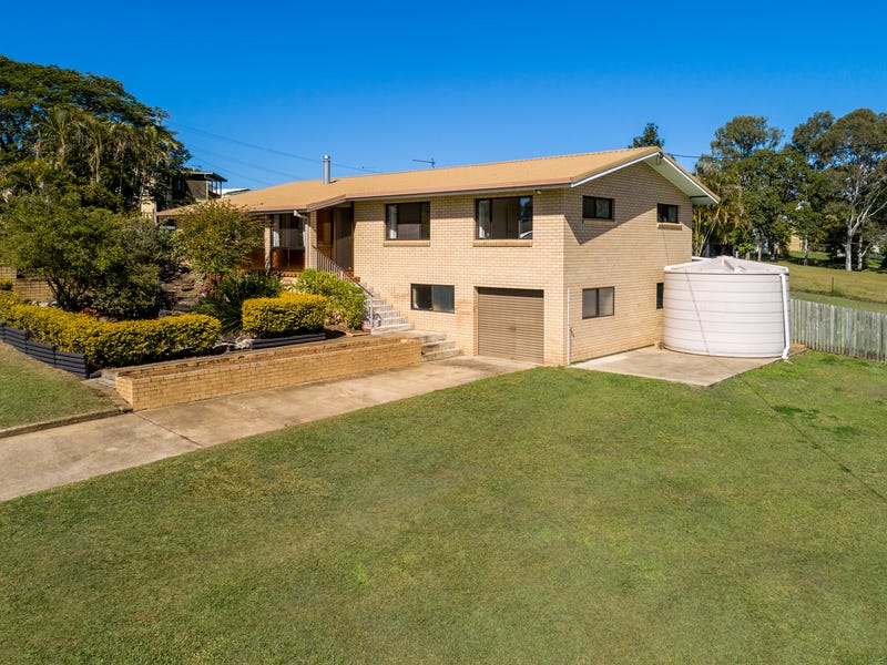4 Dalee Street, Jones Hill, QLD 4570