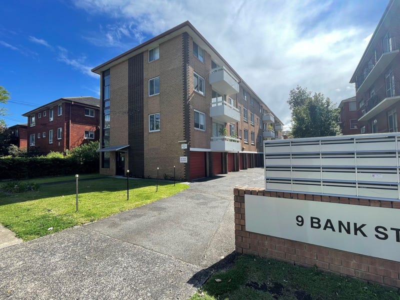 7/9 Bank Street, Meadowbank, NSW 2114
