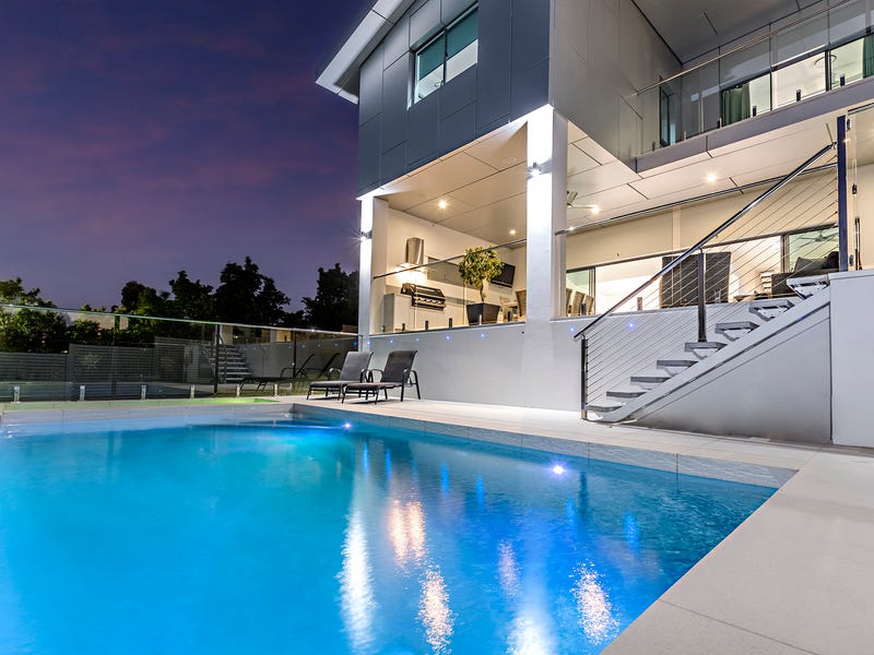 Coomera Waters Location Feature lifestyle - QM Properties