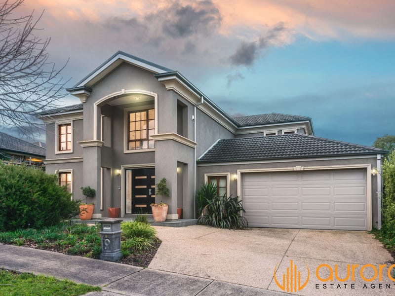 9 Lakewood Place, Berwick, Vic 3806 House for Sale